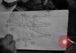Standbild Kommunikation Peleliu Palau Inseln, 1945, aus Sekunde 15 historischem Filmmaterial Videoclip 65675071784