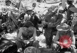 Standbild Kommunikation Peleliu Palau Inseln, 1945, aus Sekunde 32 historischem Filmmaterial Videoclip 65675071784