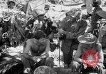 Standbild Kommunikation Peleliu Palau Inseln, 1945, aus Sekunde 33 historischem Filmmaterial Videoclip 65675071784