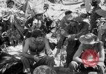 Standbild Kommunikation Peleliu Palau Inseln, 1945, aus Sekunde 35 historischem Filmmaterial Videoclip 65675071784