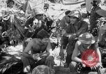 Standbild Kommunikation Peleliu Palau Inseln, 1945, aus Sekunde 36 historischem Filmmaterial Videoclip 65675071784