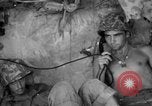 Standbild Kommunikation Peleliu Palau Inseln, 1945, aus Sekunde 53 historischem Filmmaterial Videoclip 65675071784