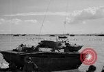 Standbild Kommunikation Peleliu Palau Inseln, 1945, aus Sekunde 24 historischem Filmmaterial Videoclip 65675071785