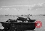 Standbild Kommunikation Peleliu Palau Inseln, 1945, aus Sekunde 25 historischem Filmmaterial Videoclip 65675071785