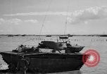 Standbild Kommunikation Peleliu Palau Inseln, 1945, aus Sekunde 27 historischem Filmmaterial Videoclip 65675071785