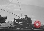 Standbild Kommunikation Peleliu Palau Inseln, 1945, aus Sekunde 32 historischem Filmmaterial Videoclip 65675071785