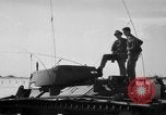 Standbild Kommunikation Peleliu Palau Inseln, 1945, aus Sekunde 36 historischem Filmmaterial Videoclip 65675071785