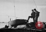 Standbild Kommunikation Peleliu Palau Inseln, 1945, aus Sekunde 39 historischem Filmmaterial Videoclip 65675071785
