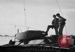 Standbild Kommunikation Peleliu Palau Inseln, 1945, aus Sekunde 40 historischem Filmmaterial Videoclip 65675071785