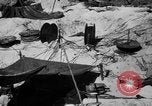 Standbild Kommunikation Peleliu Palau Inseln, 1945, aus Sekunde 45 historischem Filmmaterial Videoclip 65675071785