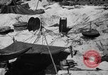 Standbild Kommunikation Peleliu Palau Inseln, 1945, aus Sekunde 51 historischem Filmmaterial Videoclip 65675071785