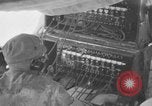 Standbild Kommunikation Peleliu Palau Inseln, 1945, aus Sekunde 54 historischem Filmmaterial Videoclip 65675071785