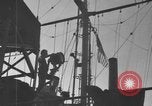 Standbild Marine Corps Kommunikation Peleliu Palau Inseln, 1945, aus Sekunde 13 historischem Filmmaterial Videoclip 65675071787