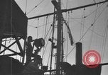 Standbild Marine Corps Kommunikation Peleliu Palau Inseln, 1945, aus Sekunde 15 historischem Filmmaterial Videoclip 65675071787