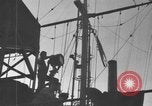 Standbild Marine Corps Kommunikation Peleliu Palau Inseln, 1945, aus Sekunde 16 historischem Filmmaterial Videoclip 65675071787