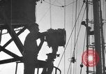 Standbild Marine Corps Kommunikation Peleliu Palau Inseln, 1945, aus Sekunde 21 historischem Filmmaterial Videoclip 65675071787