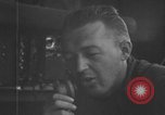 Standbild Marine Corps Kommunikation Peleliu Palau Inseln, 1945, aus Sekunde 39 historischem Filmmaterial Videoclip 65675071787