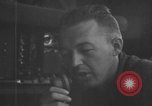 Standbild Marine Corps Kommunikation Peleliu Palau Inseln, 1945, aus Sekunde 40 historischem Filmmaterial Videoclip 65675071787