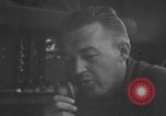 Standbild Marine Corps Kommunikation Peleliu Palau Inseln, 1945, aus Sekunde 42 historischem Filmmaterial Videoclip 65675071787