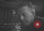 Standbild Marine Corps Kommunikation Peleliu Palau Inseln, 1945, aus Sekunde 43 historischem Filmmaterial Videoclip 65675071787