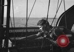 Standbild Marine Corps Kommunikation Peleliu Palau Inseln, 1945, aus Sekunde 49 historischem Filmmaterial Videoclip 65675071787