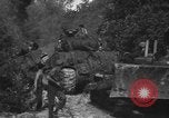 Standbild Kommunikation Peleliu Palau Inseln, 1945, aus Sekunde 24 historischem Filmmaterial Videoclip 65675071788