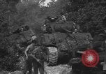 Standbild Kommunikation Peleliu Palau Inseln, 1945, aus Sekunde 27 historischem Filmmaterial Videoclip 65675071788