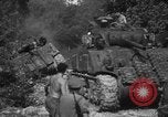 Standbild Kommunikation Peleliu Palau Inseln, 1945, aus Sekunde 30 historischem Filmmaterial Videoclip 65675071788