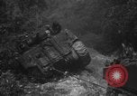 Standbild Kommunikation Peleliu Palau Inseln, 1945, aus Sekunde 41 historischem Filmmaterial Videoclip 65675071788
