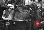 Standbild Kommunikation Peleliu Palau Inseln, 1945, aus Sekunde 39 historischem Filmmaterial Videoclip 65675071789