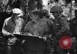 Standbild Kommunikation Peleliu Palau Inseln, 1945, aus Sekunde 46 historischem Filmmaterial Videoclip 65675071789