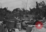 Standbild Kommunikation Peleliu Palau Inseln, 1945, aus Sekunde 56 historischem Filmmaterial Videoclip 65675071790
