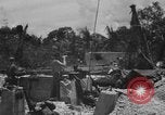 Standbild Kommunikation Peleliu Palau Inseln, 1945, aus Sekunde 57 historischem Filmmaterial Videoclip 65675071790