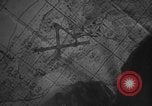Standbild Kommunikation Peleliu Palau Inseln, 1945, aus Sekunde 17 historischem Filmmaterial Videoclip 65675071791