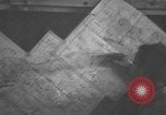 Standbild Kommunikation Peleliu Palau Inseln, 1945, aus Sekunde 25 historischem Filmmaterial Videoclip 65675071791