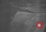 Standbild Kommunikation Peleliu Palau Inseln, 1945, aus Sekunde 29 historischem Filmmaterial Videoclip 65675071791
