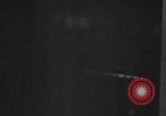 Standbild Kommunikation Peleliu Palau Inseln, 1945, aus Sekunde 61 historischem Filmmaterial Videoclip 65675071791