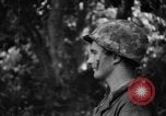 Standbild Kommunikation Peleliu Palau Inseln, 1945, aus Sekunde 18 historischem Filmmaterial Videoclip 65675071792