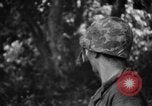 Standbild Kommunikation Peleliu Palau Inseln, 1945, aus Sekunde 19 historischem Filmmaterial Videoclip 65675071792