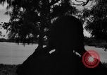 Standbild Kommunikation Peleliu Palau Inseln, 1945, aus Sekunde 27 historischem Filmmaterial Videoclip 65675071792