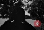 Standbild Kommunikation Peleliu Palau Inseln, 1945, aus Sekunde 31 historischem Filmmaterial Videoclip 65675071792