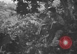 Standbild Kommunikation Peleliu Palau Inseln, 1945, aus Sekunde 41 historischem Filmmaterial Videoclip 65675071792
