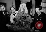Image Iwo Jima statue Washington DC White House USA, 1945, de la seconde 9 séquences d'archives historiques vidéo 65675071793