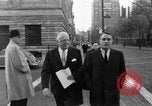 Standbild Robert Sargent Shriver United States USA, 1962, aus Sekunde 16 historischem Filmmaterial Videoclip 65675071799