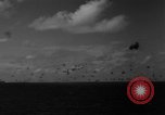 Image attaque aérienne japonaise Océan Pacifique, 1944, de la seconde 13 séquences d'archives historiques vidéo 65675071810