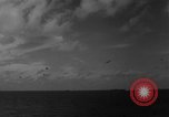 Image attaque aérienne japonaise Océan Pacifique, 1944, de la seconde 18 séquences d'archives historiques vidéo 65675071810