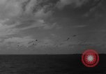 Image attaque aérienne japonaise Océan Pacifique, 1944, de la seconde 22 séquences d'archives historiques vidéo 65675071810