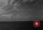 Image attaque aérienne japonaise Océan Pacifique, 1944, de la seconde 24 séquences d'archives historiques vidéo 65675071810