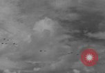 Image attaque aérienne japonaise Océan Pacifique, 1944, de la seconde 50 séquences d'archives historiques vidéo 65675071810