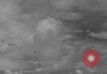 Image attaque aérienne japonaise Océan Pacifique, 1944, de la seconde 51 séquences d'archives historiques vidéo 65675071810